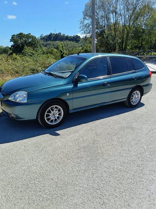 KIA Rio 2002