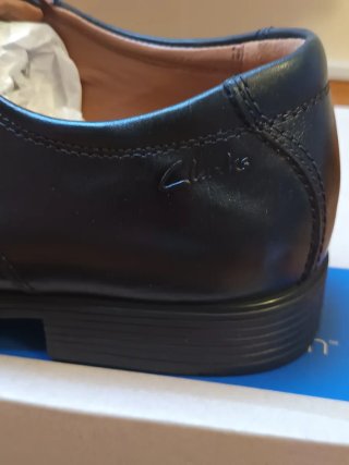 Zapatos Clarks NUEVOS SIN ESTRENAR