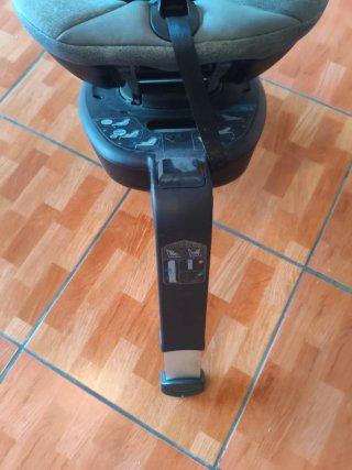 Silla de coche para bebé Be Cool con reductores