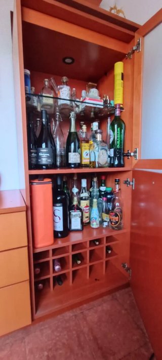 Mueble Comedor y TV Madera  y Cristal