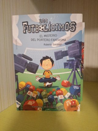Los Futbolísimos. El misterio de los árbitros d...