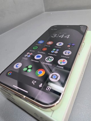 Google Pixel 10 Pro 256GB Verde Jade · Impecable