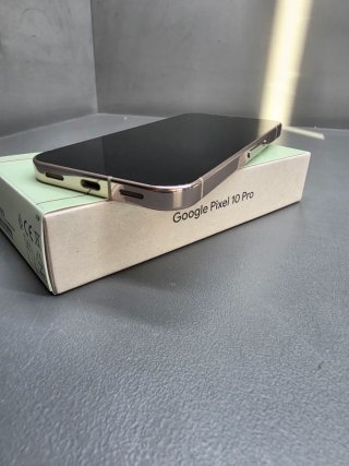 Google Pixel 10 Pro 256GB Verde Jade · Impecable