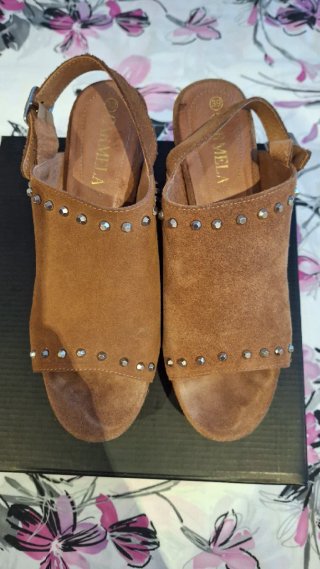 Sandalias Carmela Marrones Talla 39