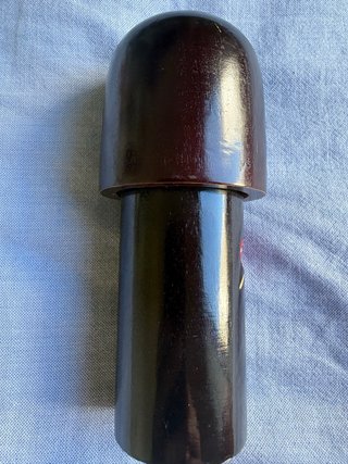 USABURO Kokeshi · Japón · Flores rojas · 14 cm