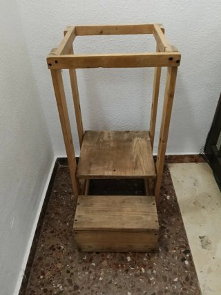 Torre de Aprendizaje de Madera