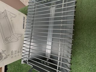 Barbacoa portátil ROXA nueva