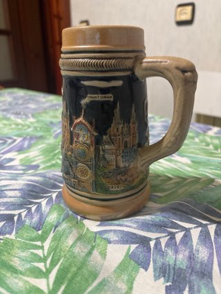 Jarra cerámica Praga República Checa