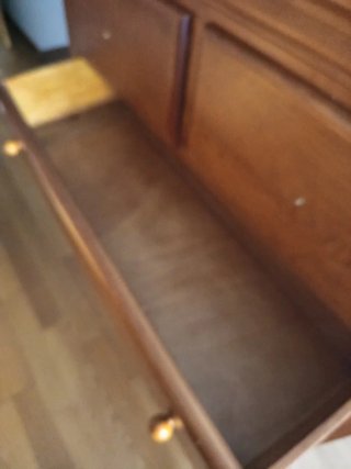 Cómoda de madera