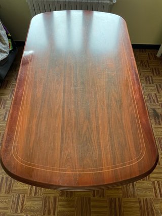 Mesa de Madera Clásica