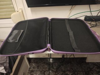 Portátil Toshiba Blanco con funda y cargador