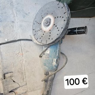 Amoladora Makita GA9050