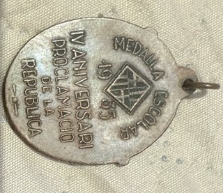 Medalla Escolar 1935 - IV Aniversario II Rep.