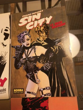 Sin City. Los tomos de la primera película.