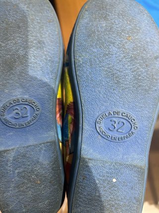 Zapatillas Pokémon con Pikachu