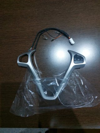 Embellecedor y Botonera Ford Fiesta MK7/8