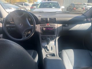 Mercedes-Benz Clase C 2003