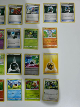 Mazzo 50 carte Pokémon