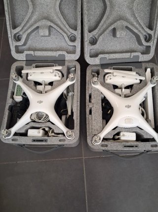 2 Drones DJI Phantom 4