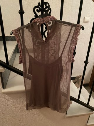 Blusa romántica encaje talla M