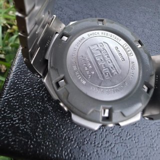 Casio G-Shock MRG-110 de 1997 todo acero