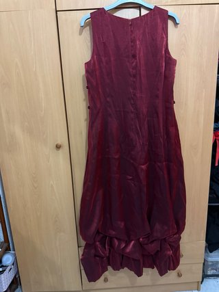 Vestido de fiesta rojo El Corte Inglés