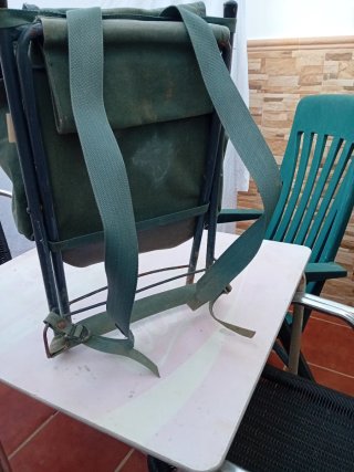 Mochila con Asiento Integrado