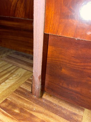 Vitrina Antigua de Madera