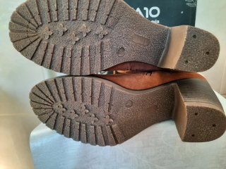 Botines tacón Chika10 cuero T.39 NUEVOS