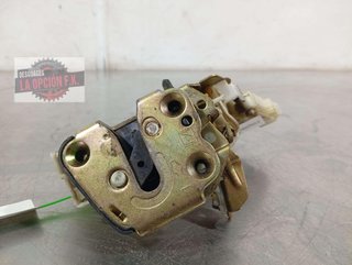 CERRADURA PUERTA TRASERA IZQUIERDA Nissan Terrano II (R20)(02.1993->)