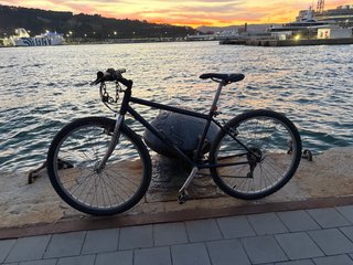 Bicicleta negra