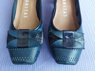 Zapatos Hispanitas de piel azul talla 38 mujer