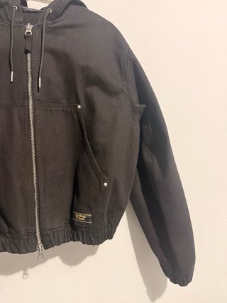 Cazadora Zara con capucha Talla S