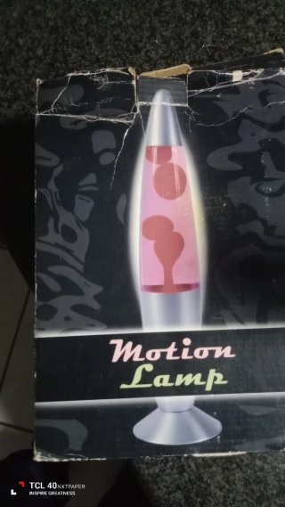 Lampada decorativa a forma di missile