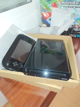 Nintendo Wii U Premium Pack