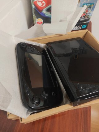 Nintendo Wii U Premium Pack