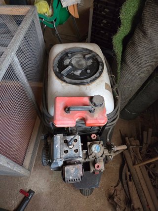 Carretilla Sulfatadora 100L
