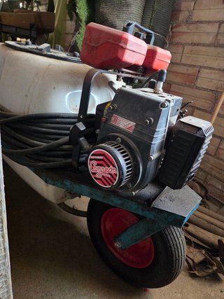 Carretilla Sulfatadora 100L