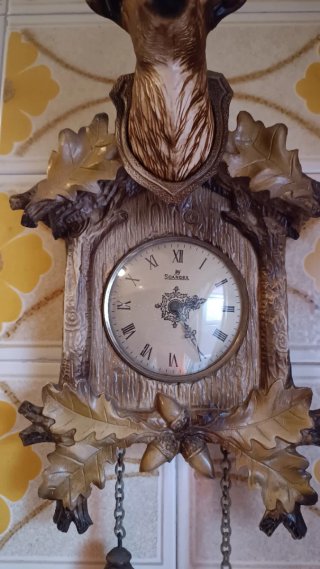 Reloj de Pared Vintage con Ciervo