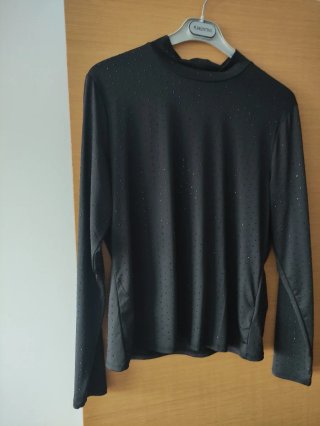 Camiseta Manga Larga Negra
