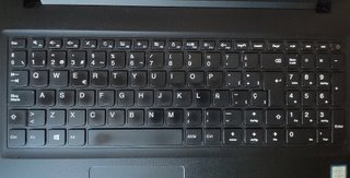 PORTATIL LENOVO IDEAPAD 110 15 ISK COMO NUEVO