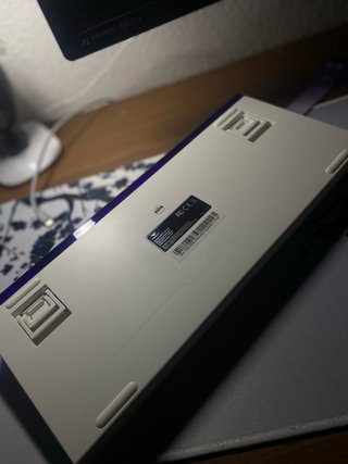 Teclado magnetico AULA HERO 84 HE