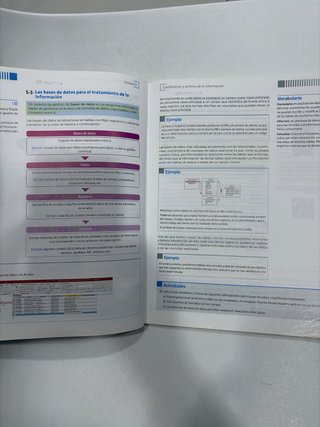Libro texto de comunicacióny atenciónal cliente