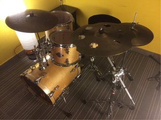 Batería Sonor Force (Solo Cascos) + Fundas blandas