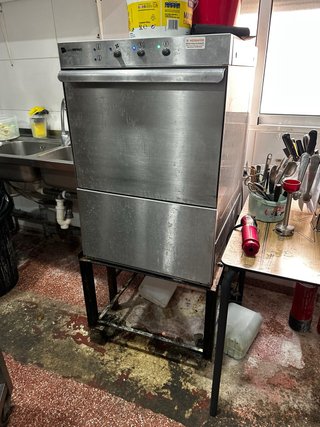 Lavastoviglie industriale 60x60