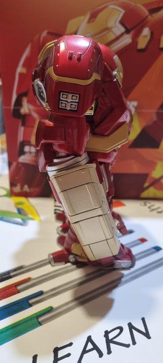 Hot Toys AMC 003 Iron Man Hulkbuster Artist Mix