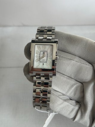 Reloj Cyma Automático Rectangular Madreperla