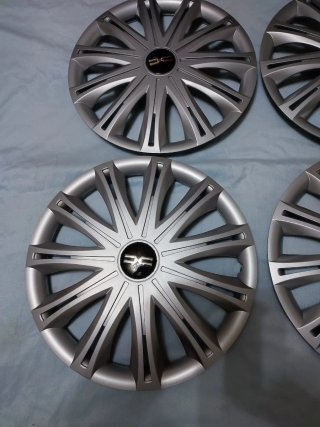 Set de 4 Tapacubos Dacia 15 pulgadas