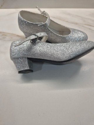 Zapatos niña plateados brillantes T.32