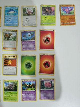 Mazzo 50 carte Pokémon